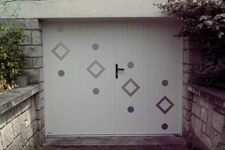 Nous vous proposons tous les styles de portes de garage.