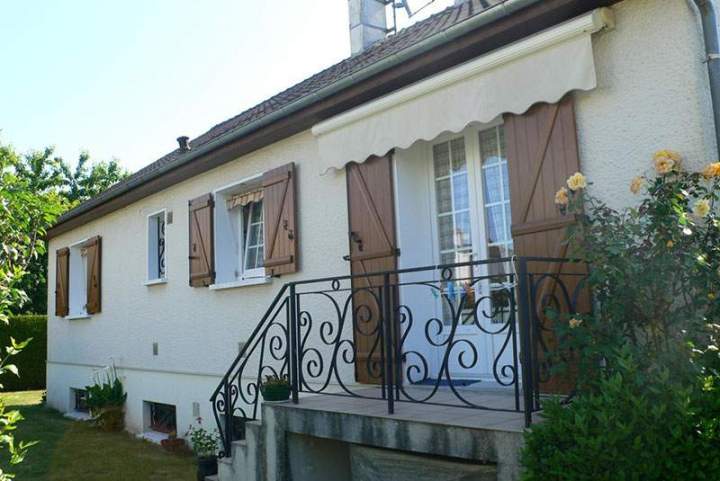 Pose de volets battants Saint-Jean-de-Braye